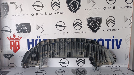 Peugeot 3008  ön tampon alt muhafaza deflektör 9811450077