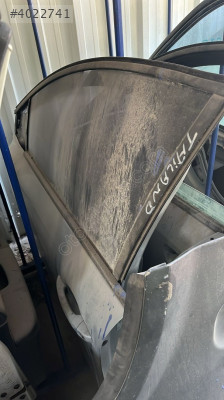 RENAULT TALİANT SOL ÖN KAPI OTO FEDAİ