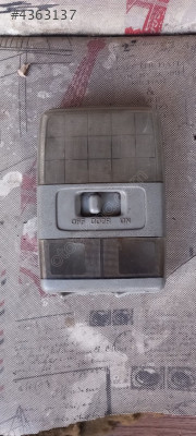 Mazda 626 tavan lambası