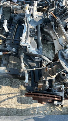 RENAULT MEGANE4 ÖN TRAVERS OTO FEDAİ