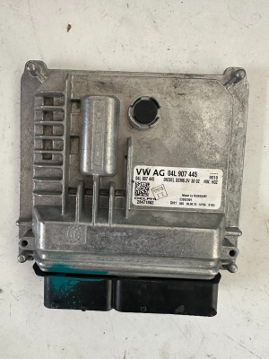 04L907445 DCM6.2 VW GOLF7 1.6TDİ MOTOR BEYNİ