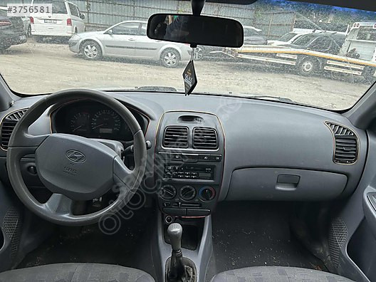 Hyundai accent göğüs airbag