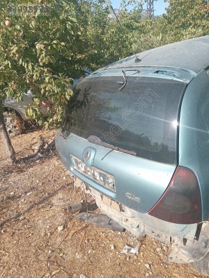Renault clio 2 bagaj kapagı orjınal hatasız sokme