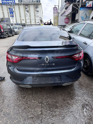 Renault Megane 4 Çıkma 1.3 Tce Ön Radyatör Alt Beşik Traversi