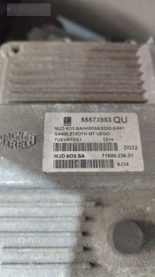 Opel Corsa Motor Beyni / 55573953 QU