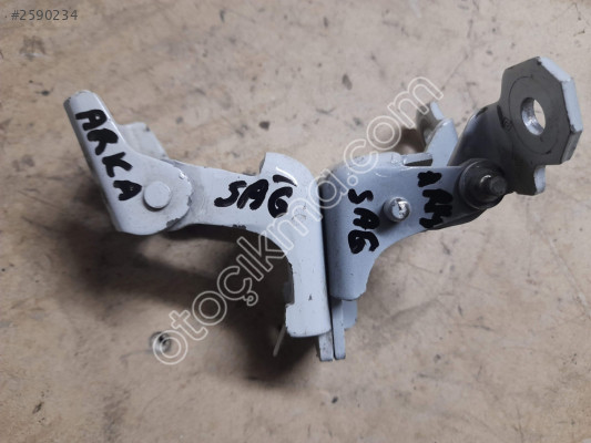 RENAULT CLİO 4 ARKA SAĞ KAPI MENTEŞESİ