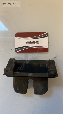 5JA827520 seat toledo 2013 bağaj kilidi kapağı