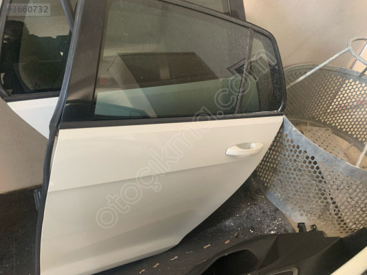 Golf 7 sol arka kapı