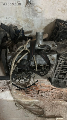 MİTSUBUSHİ L 200 ÇIKMA GARANTİLİ KOMPLE MOTOR YEDEK PARÇALARI