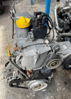 Clio 1.4 8 v k7m motor