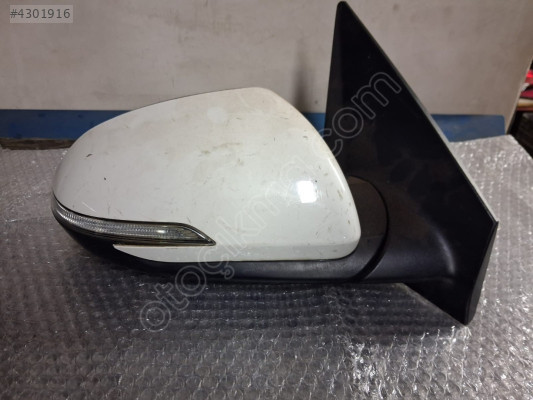 KİA STONİC SAĞ AYNA ORİJİNAL ÇIKMA 2021