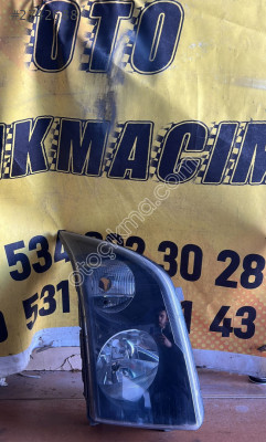VOLKSWAGEN CRAFTER SAĞ FAR