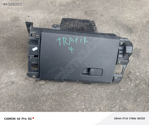 RENAULT TRAFİC TORPİDO KAPAĞI OTO FEDAİ