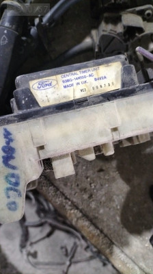 93bg-14k150-ac  Ford Mondeo sigorta kutusu