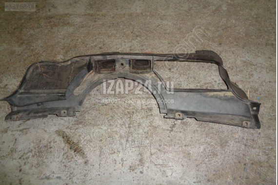 1246200578 Cam ızgara(ön cam şeridi) Mercedes Benz W124 E-Serisi