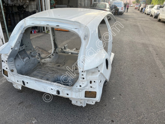 RENAULT CLİO 4 ARKA PANEL KOMPLE ORJİNAL ÇIKMA