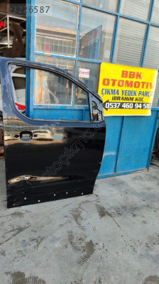 fiat ulysee çıkma sağ ön kapı az hasarlı