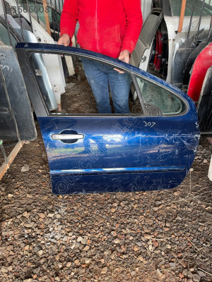 PEUGEOT 307 SAĞ ÖN KAPI ÇIKMA ORJİNAL