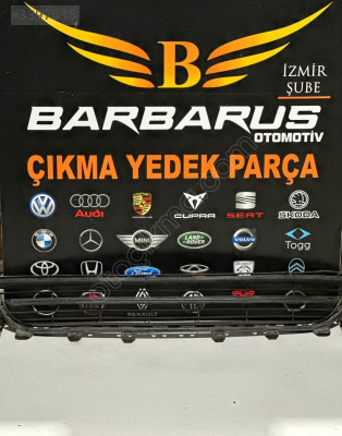 2011-2016 Porsche Cayenne Ön Tampon Orta Izgara Parçası