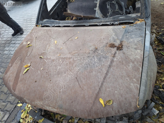 Nissan Navara Orjinal Kaput 2005