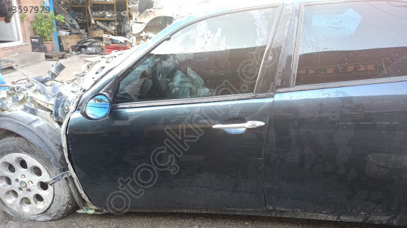 alfa romeo 156 sol ön kapı dolu