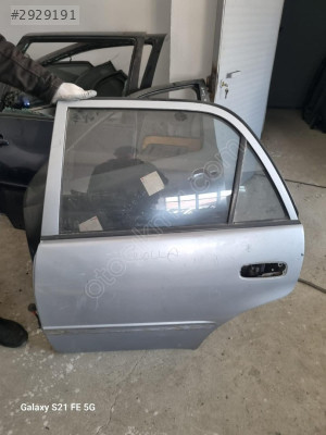 TOYOTA COROLLA TERRA SOL ARKA KAPI OMY OTO'DAN