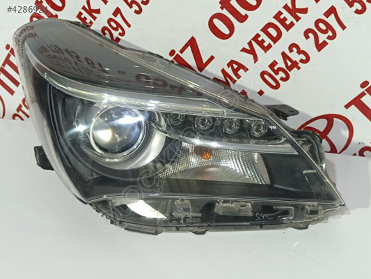 TOYOTA YARİS LETLİ FAR