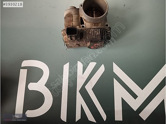 Nissan Primera gaz kelebeği