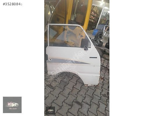 Mazda B2200 96 model sağ ön kapı dolu