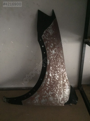 AUDİ Q3 SOL ÖN ÇAMURLUK