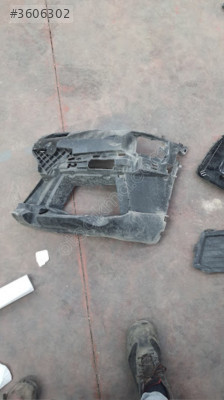 bmw 5 serisi g 38 lci 525 5 30  sol tampon ic destegi