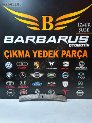 7P0863459 PORSCHE CAYENNE ARKA PANEL KİLİT PLASTİGİ