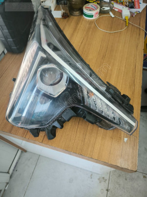 Kia Picanto sağ ön far orijinal çıkma