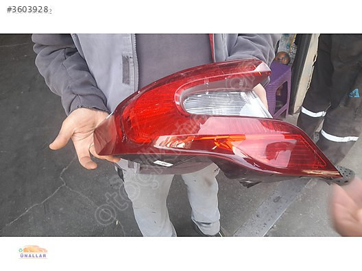 Fiat Egea Sağ Stop - Mertler Oto Yedek Parça Stoklarında
