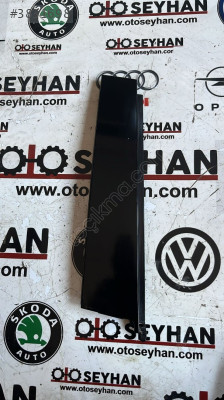 39222099 Opel corsa f 2023 sağ arka kapı dış direk kaplaması