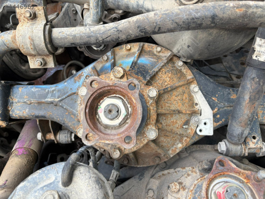 İSUZU NLR DEFRANSİYEL