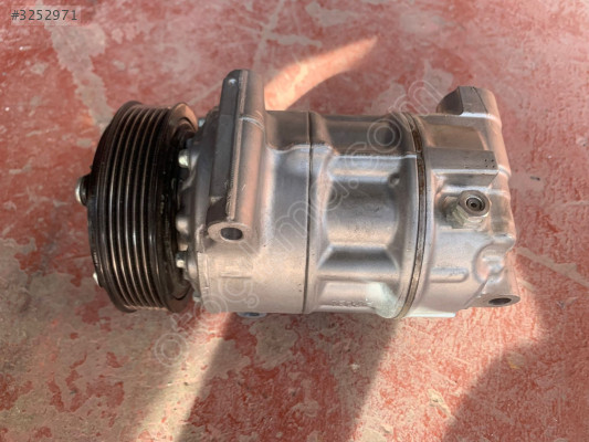 NİSSAN QASHQAİ KLİMA KOMPRESÖRÜ 926006UB0A