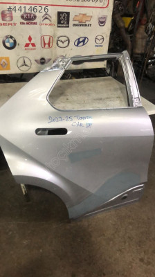 2023-2025 TOYOTA CHR SAĞ ARKA KAPİ