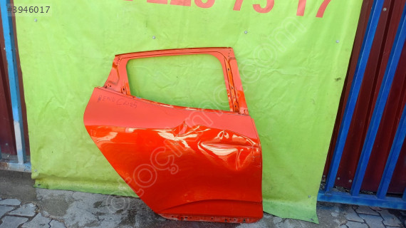 renault clio 5  sağ arka kapı