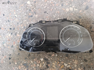 654 920 740C Kamiq Kilometre Saati