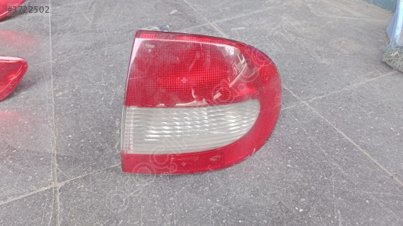Renault Megane1 sağ dış stop lambası