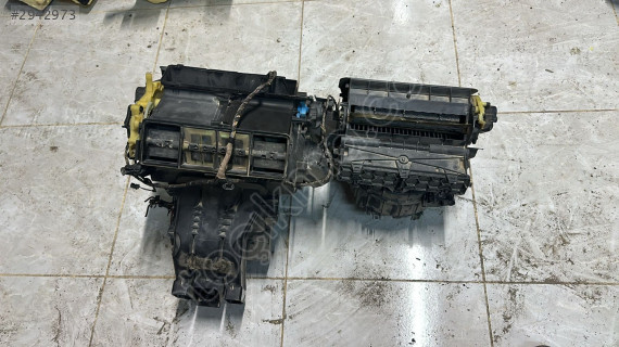 AUDİ A3 KALORİFER KAZANI T1010857S ORJ ÇIKMA