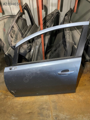 OPEL CORSA D SOL ÖN KAPI MAVİ RENK HATASIZ