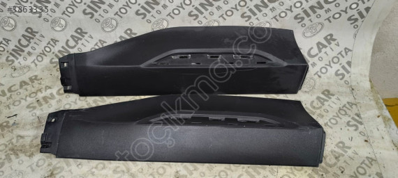 TOYOTA YARİS CROSS 2021 2025 SAĞ ARKA KAPI ÇITASI 75077-0D020