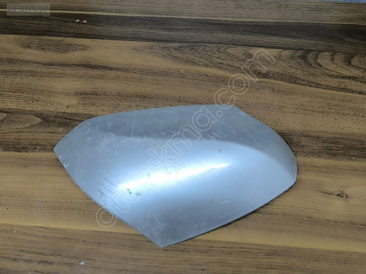 Fluence 2009-16 sag AYNA KAPAĞI