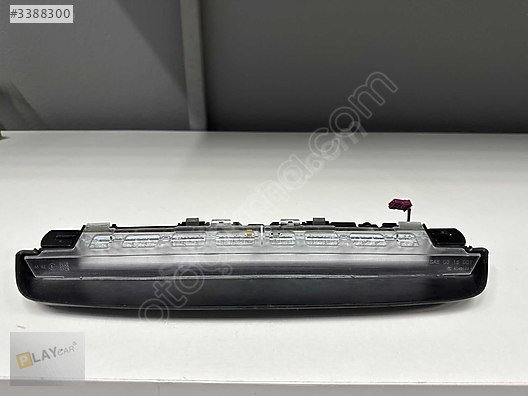 BMW G30 ARKA CAM REFLEKTÖRÜ ORJ 736052710