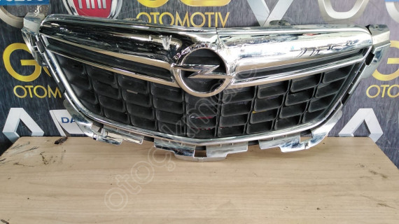 OPEL İNSİGNİA ÖN PANJUR NİKELAJLI