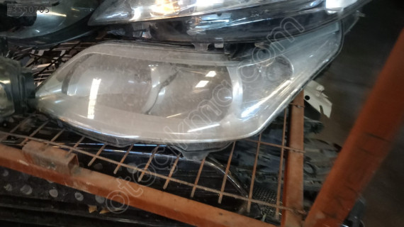 Peugeot 407 sol far 2007 çıkma