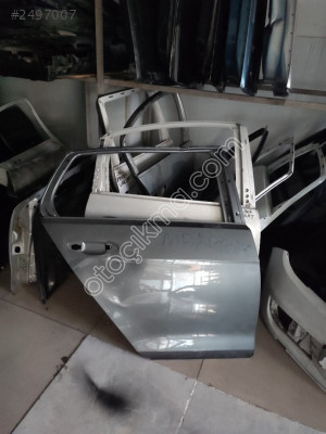 Volkswagen Golf 7 sağ arka kapı orjinal çıkma parça