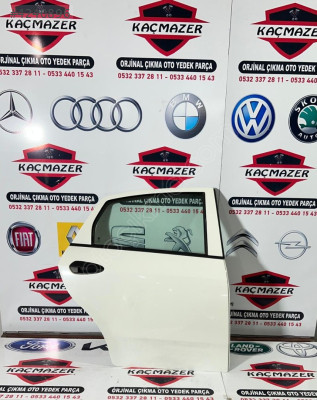 FİAT LİNEA SAG ARKA KAPI HATASIZ BOYASIZ ORJİNAL ÇIKMA